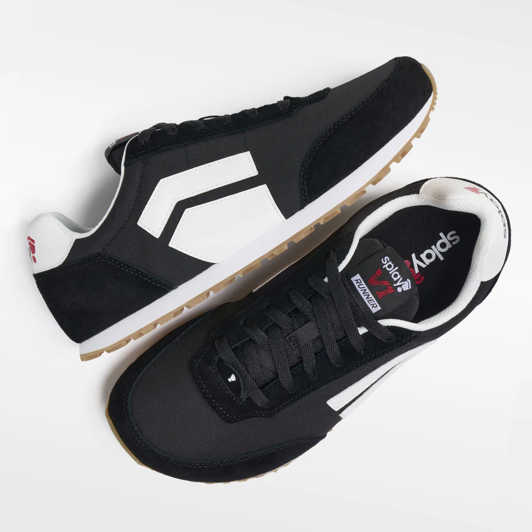 Splay Shoes Facebook ad: The features are simple. The difference is everything.