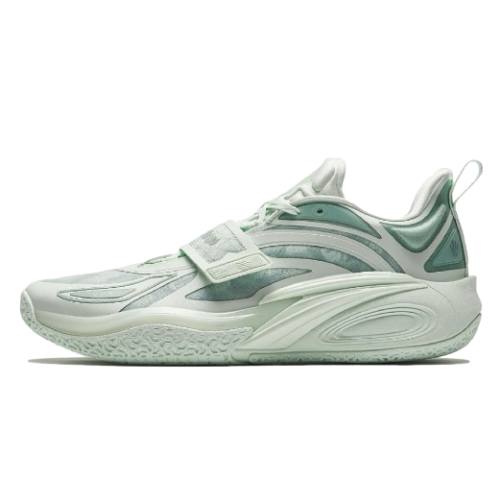 AREA 02 Facebook ad: Top Basketball Kicks Just Dropped