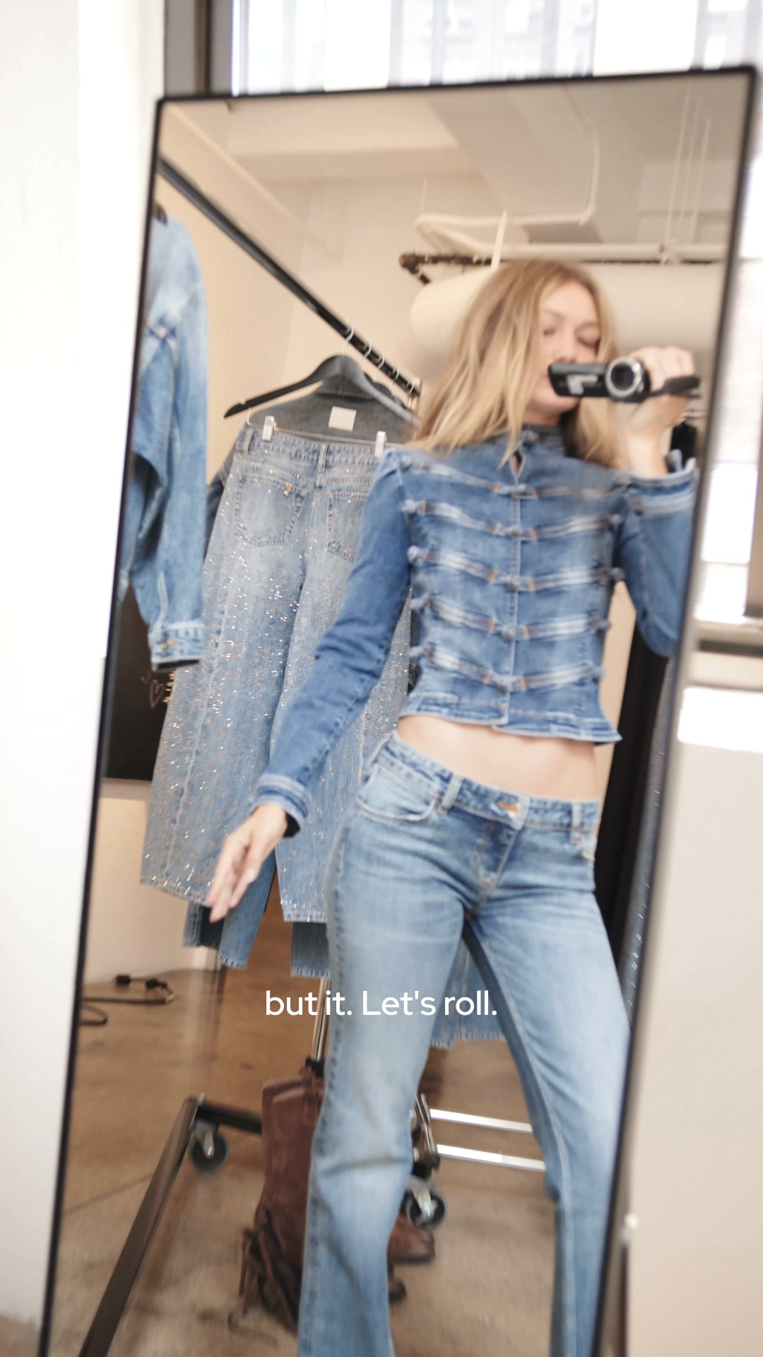 Liu Jo Facebook ad: The Gigi Hadid Edit.