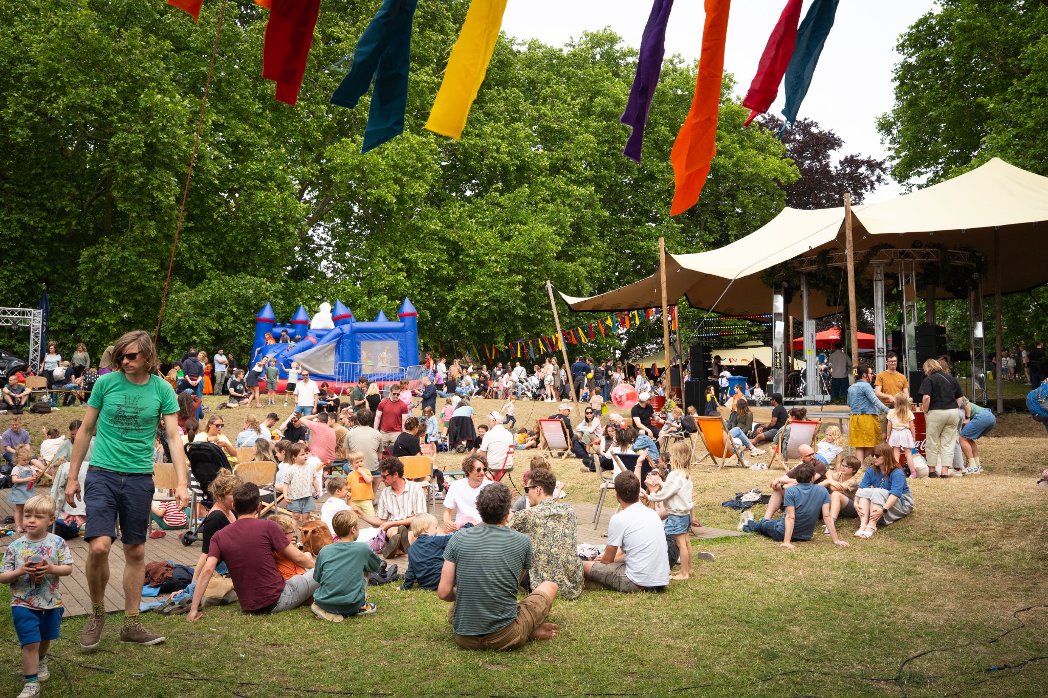 Wallhala Facebook ad: Wallhala - Gratis Kinderfestival in het Keizerpark