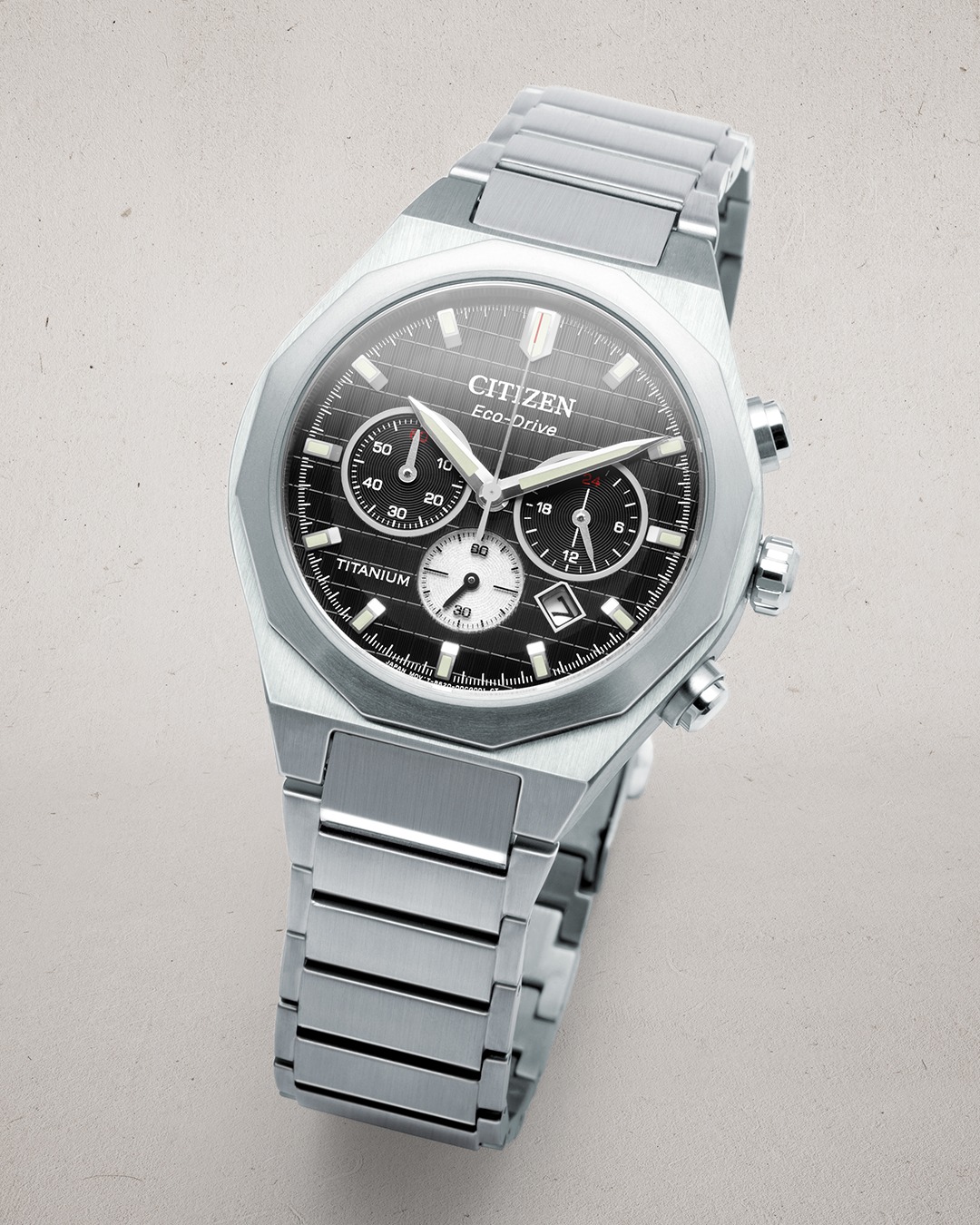 Juwelier Kummer Facebook ad: ZENSHIN SENKEI| Bei den neuen Super Titanium -Modellen…