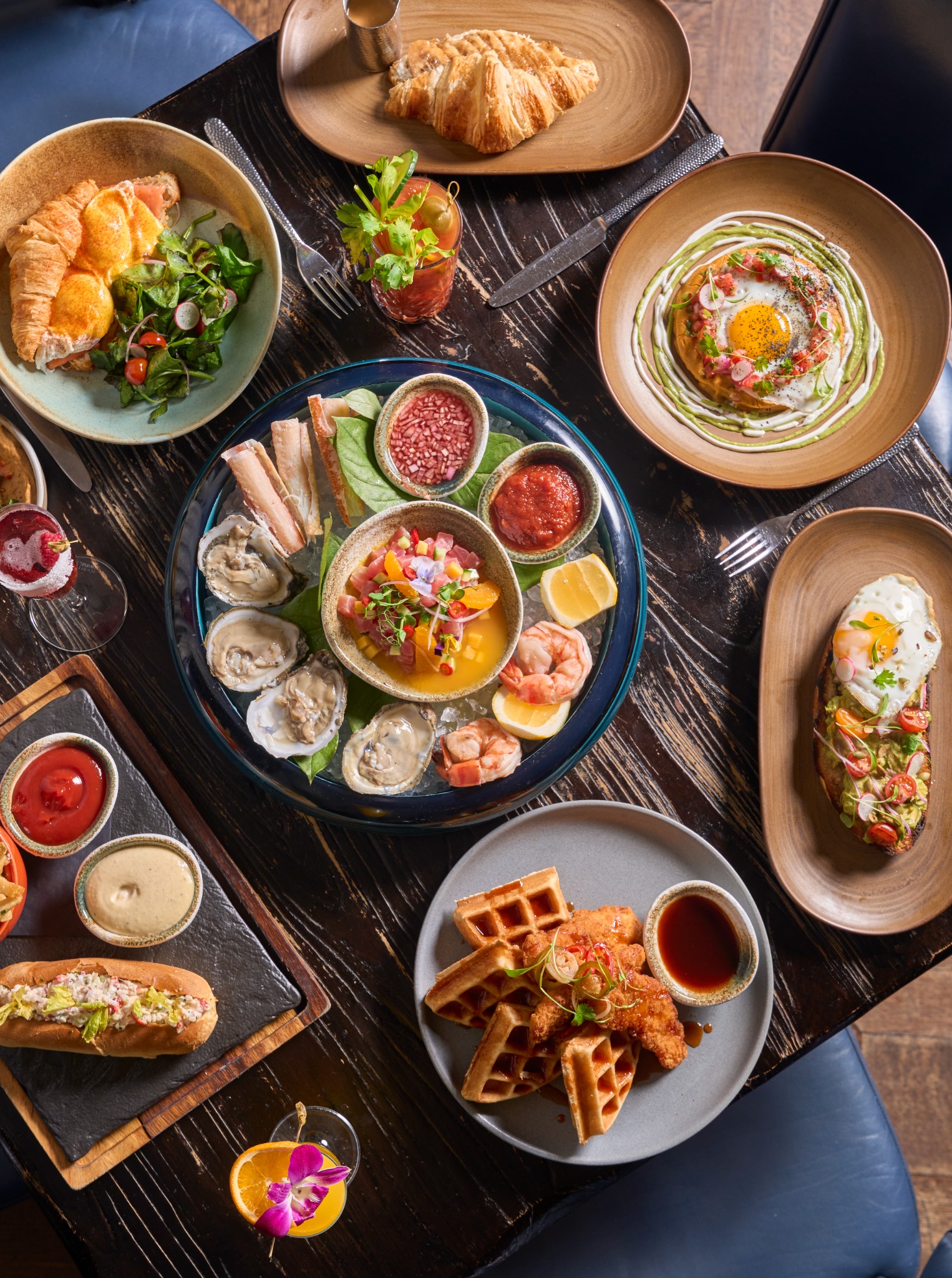 Aqimero by Chef Richard Sandoval Facebook ad: Endless Bubbles Brunch in Philadelphia!