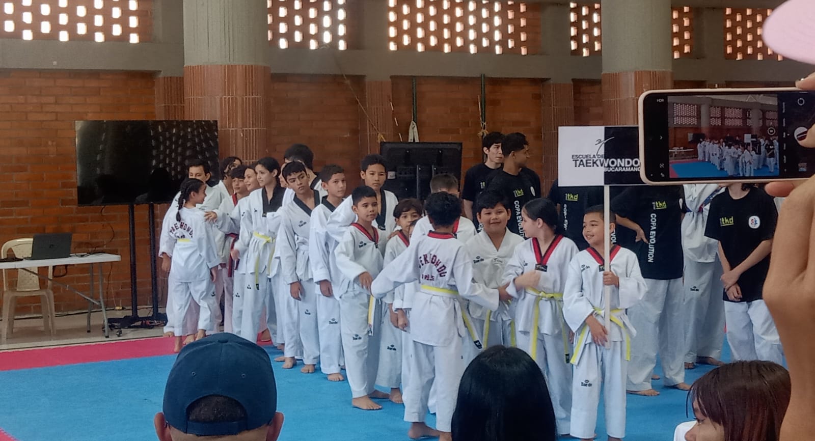 Escuela de taekwondo Bucaramanga Facebook ad from Jan 13, 2026