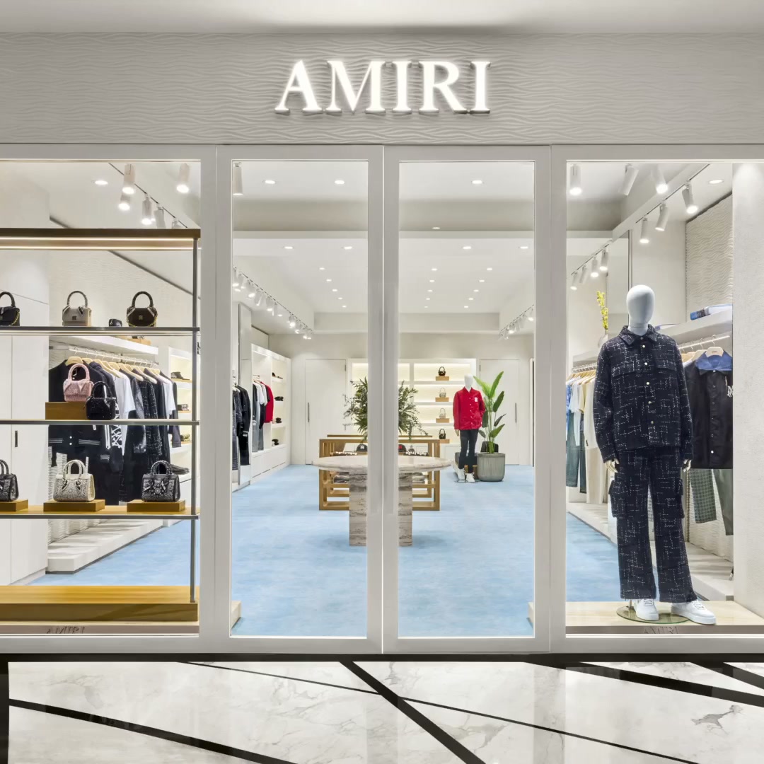 AMIRI Facebook ad: https://www.google.com/knowledgegraphshares?shndl=30&q=Amir…