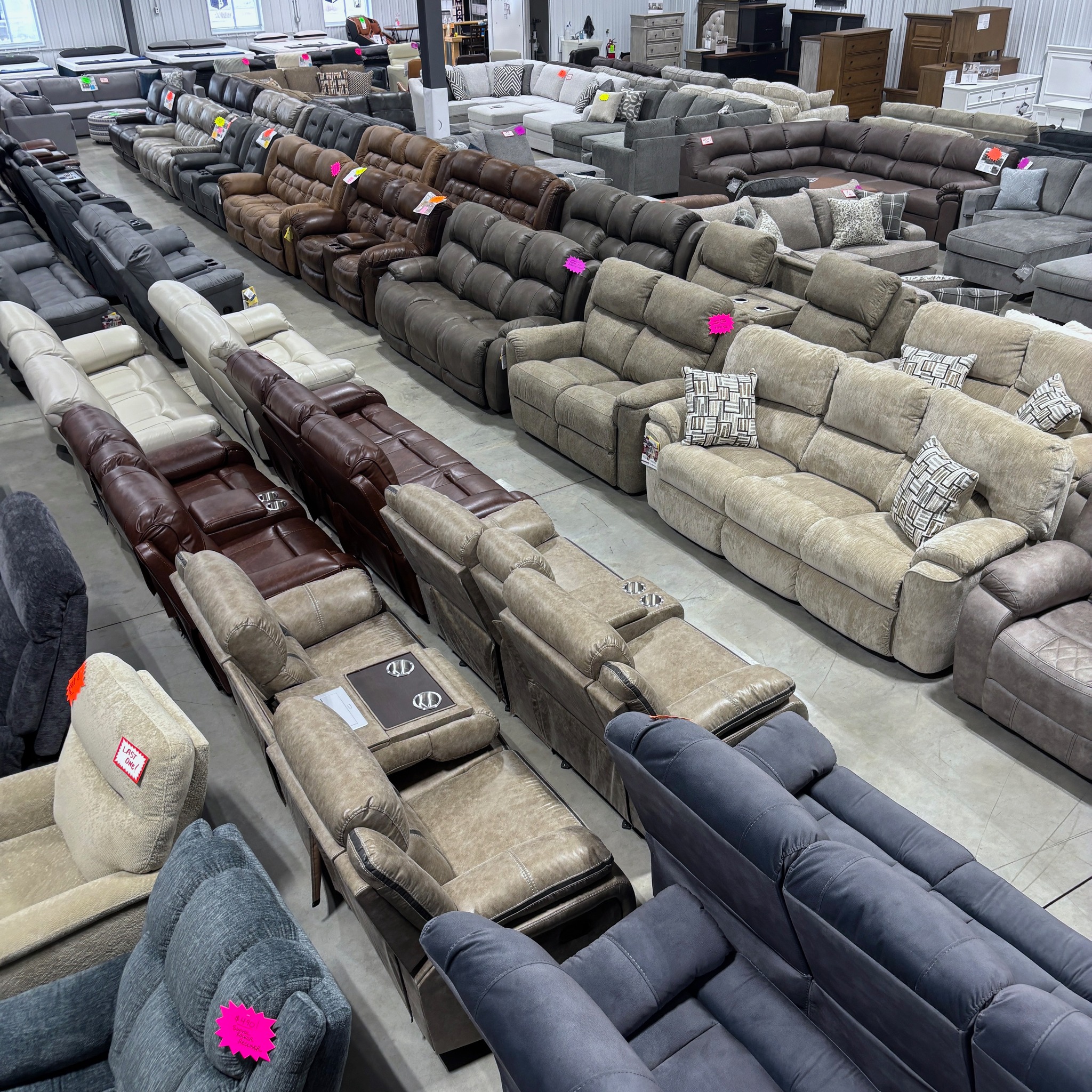 BoxDrop Mattress & Furniture Facebook ad