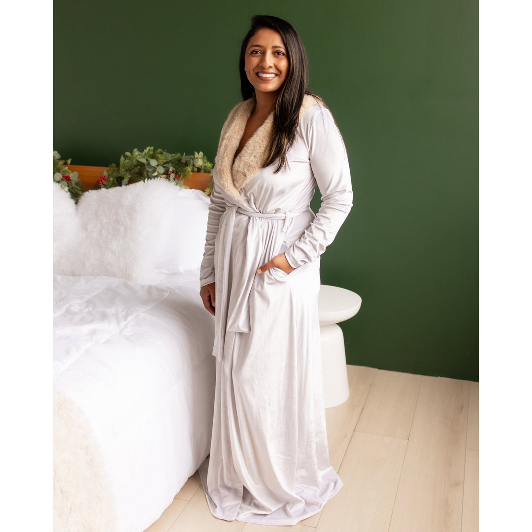 Sugar Bee Clothing Facebook ad: Matching Robes for Mom & Mini