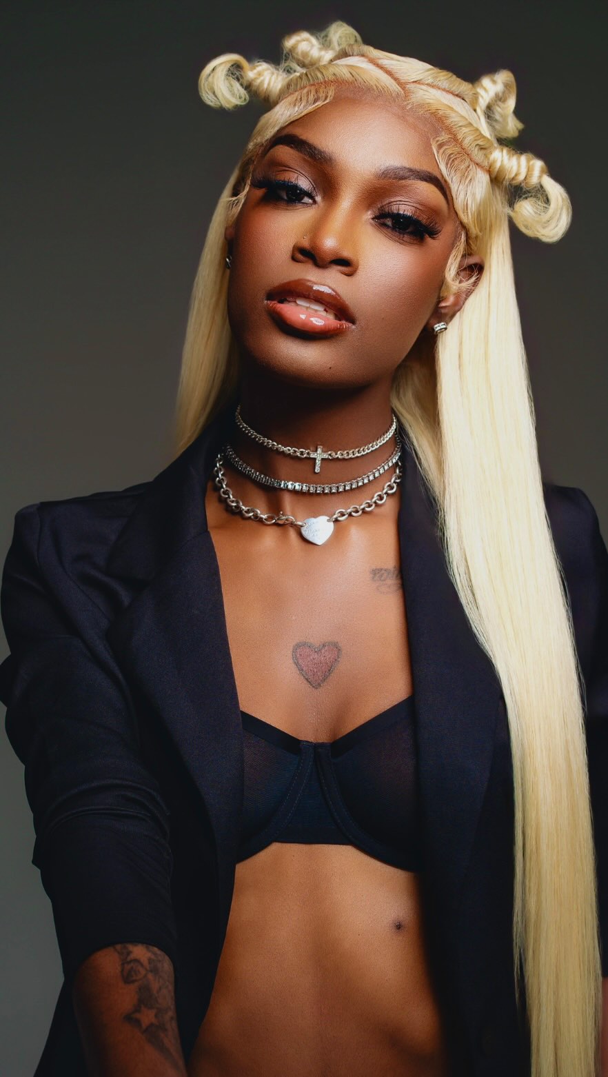 Loxx Hair-Chicago Facebook ad