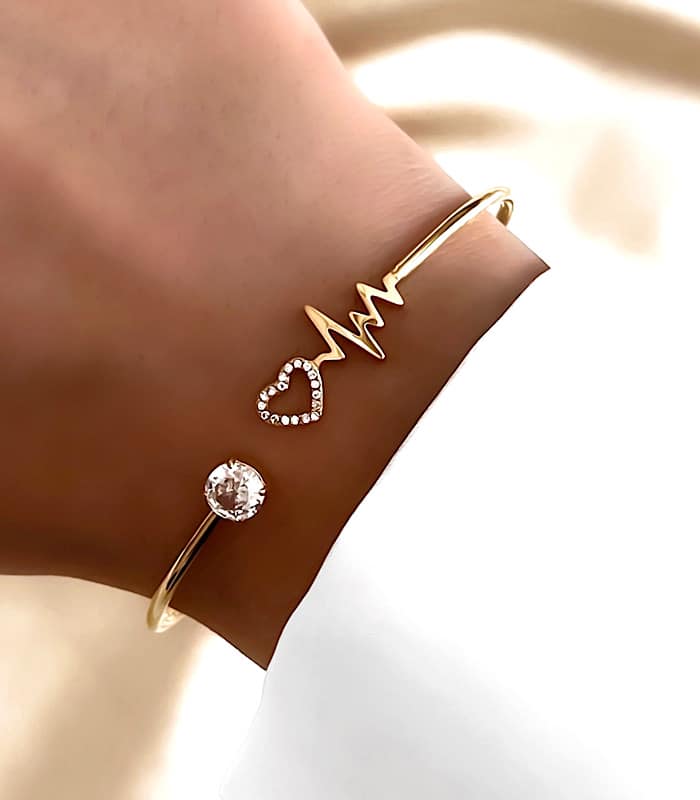 AYA Bijoux Facebook ad: Collection Bracelets - AYA B.