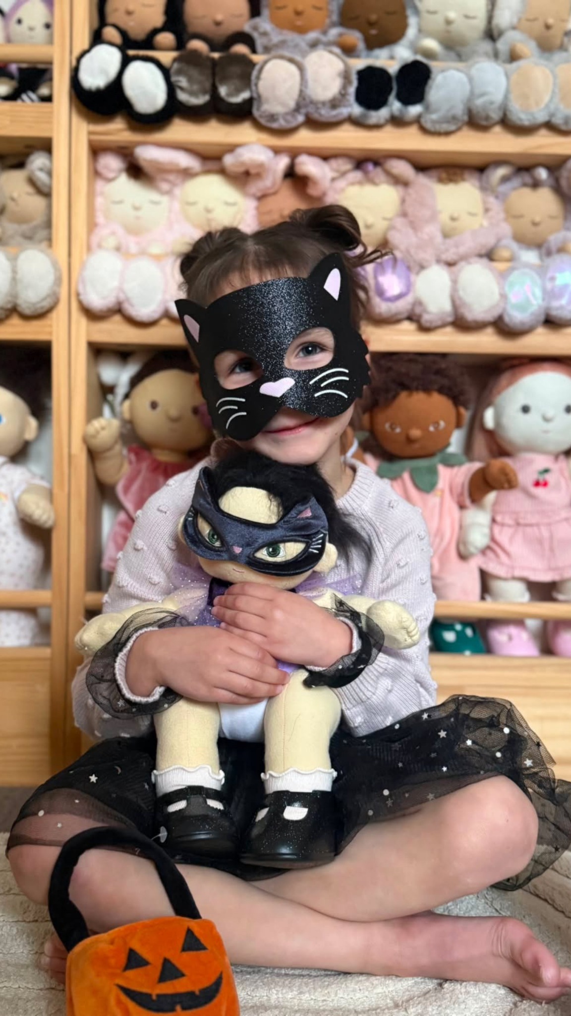 Olli Ella Facebook ad: The Boo Bunch Is Live!