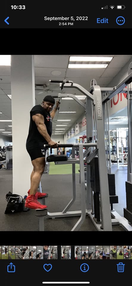 U.rstrongfitness Facebook ad: Personal one on one fitness training, meal planning/meal…