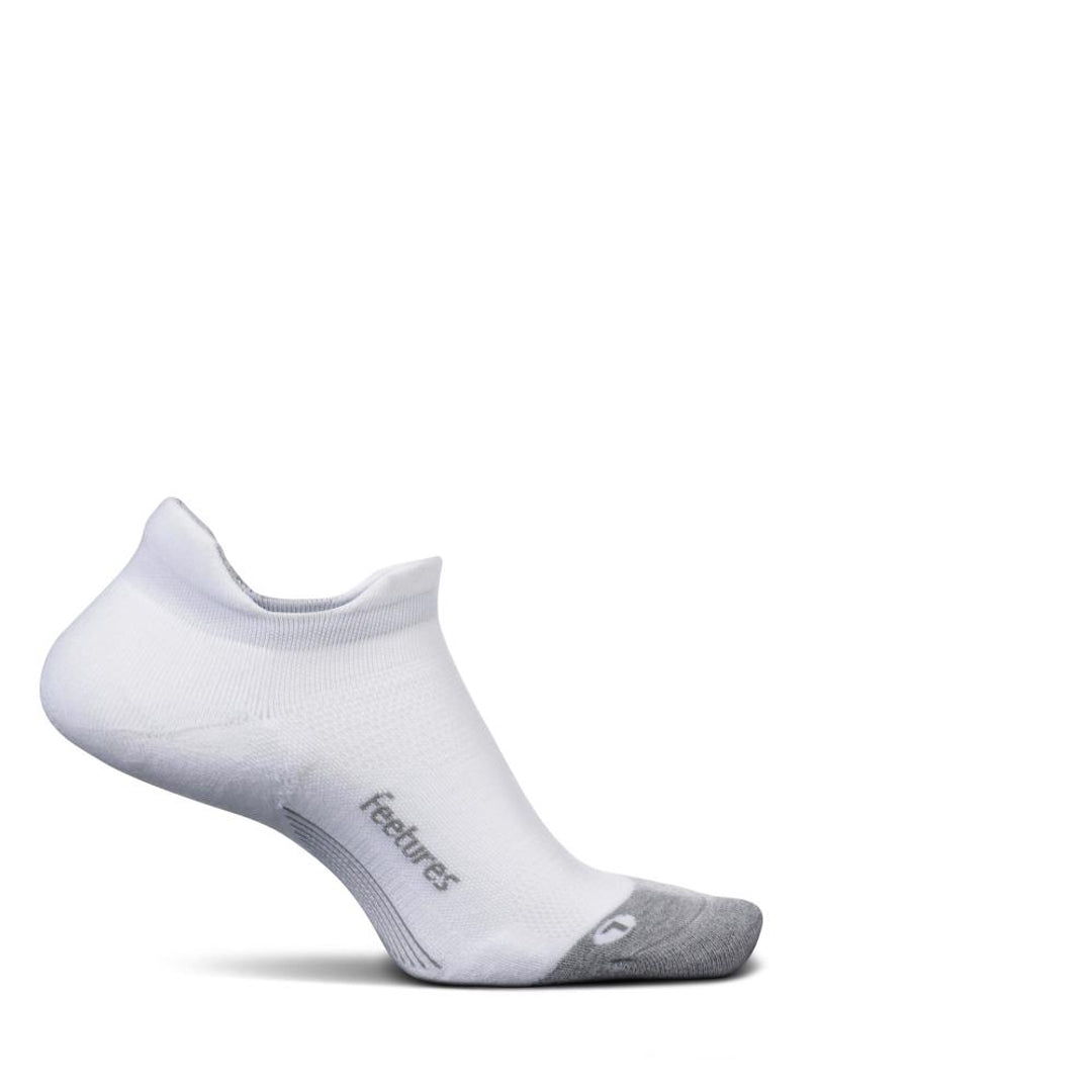 Your Outdoor Store Facebook ad: De bergen, de bossen, de kou, ze wachten…