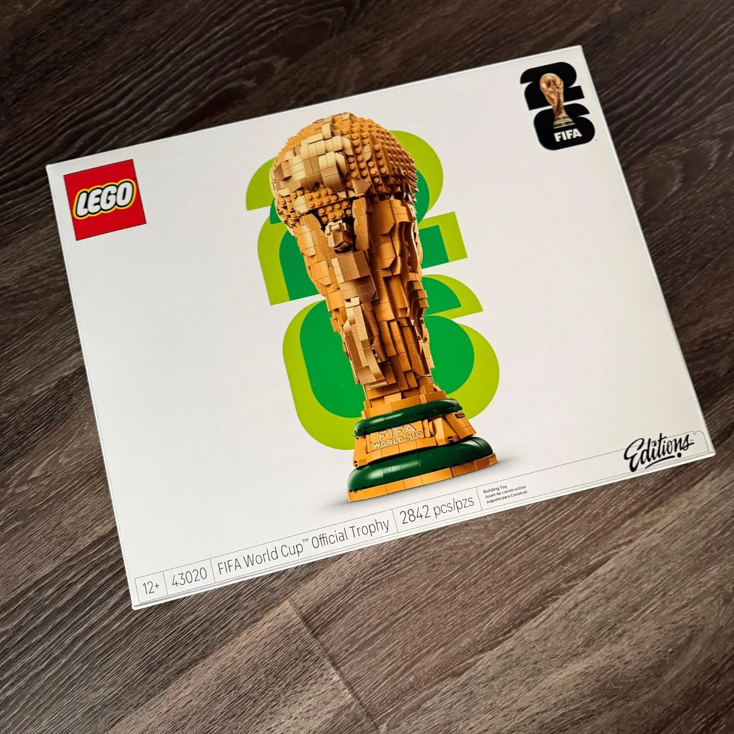 Tu Copa del Mundo Facebook ad: DISPONIBLE LEGO ORIGINAL EDITIONS FIFA WORLD CUP