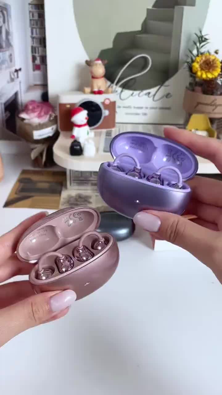 Spectacularing.A Facebook ad: Clip-on Bluetooth earbuds