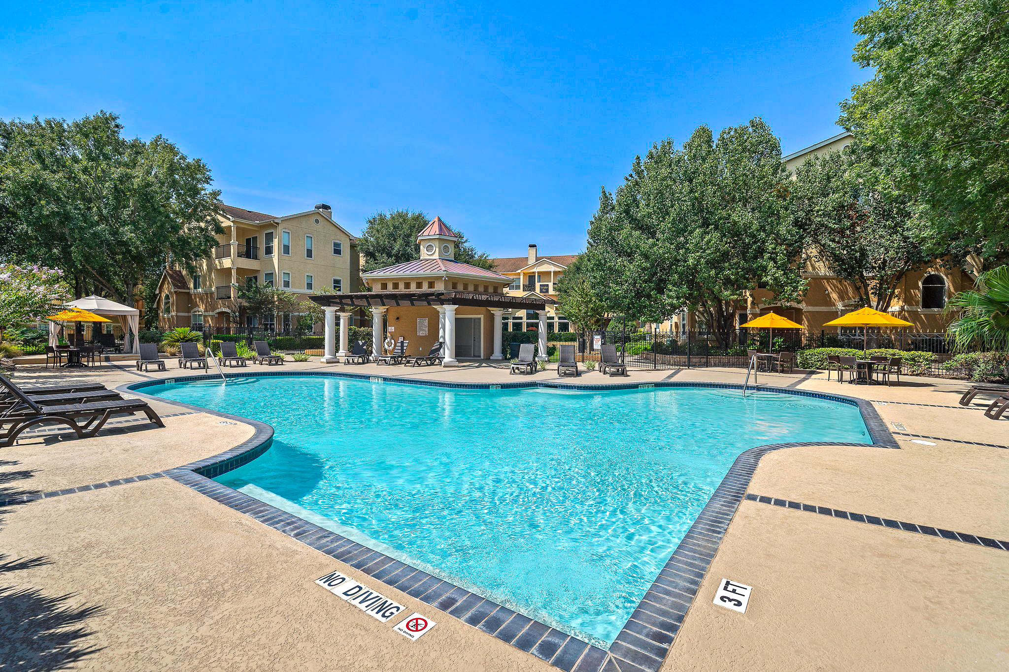 Nottingham Place Apartments in Katy Facebook ad: Discover open-concept 1, 2 & 3 bedroom apartments…