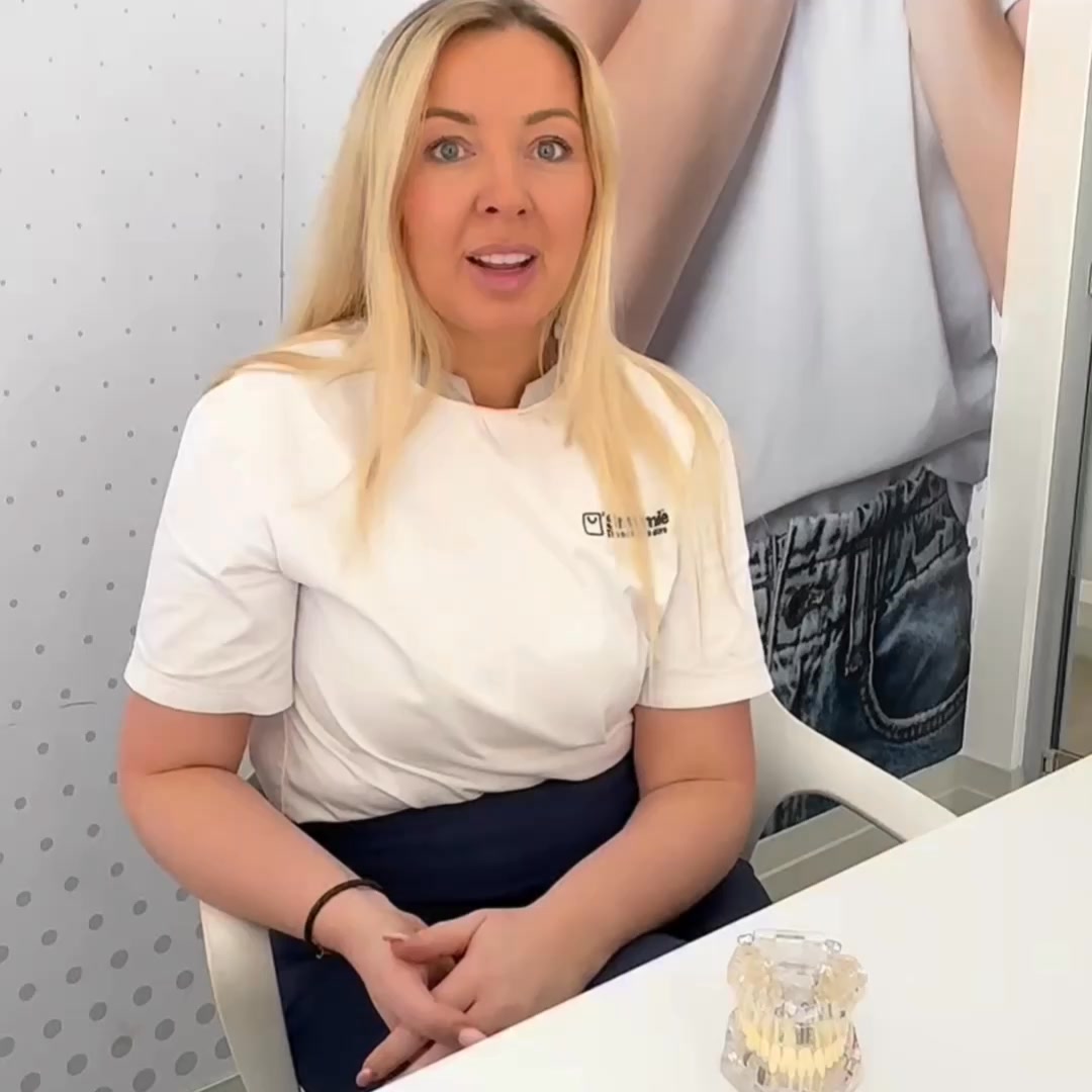Smmmile Dental Facebook ad: Book Your FREE Consultation