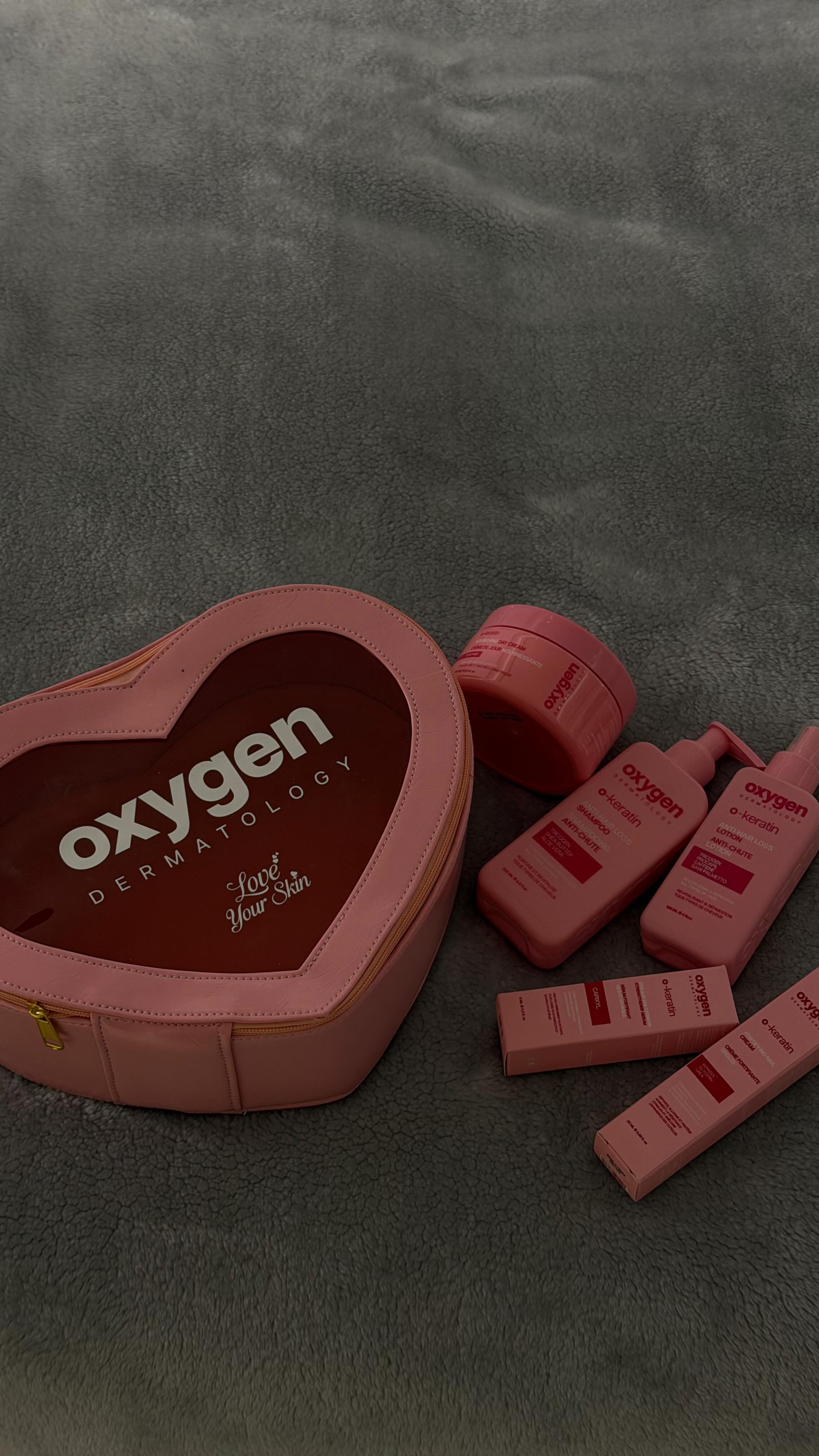 Oxygen Dermatology Facebook ad: باقي ليكي خطوة