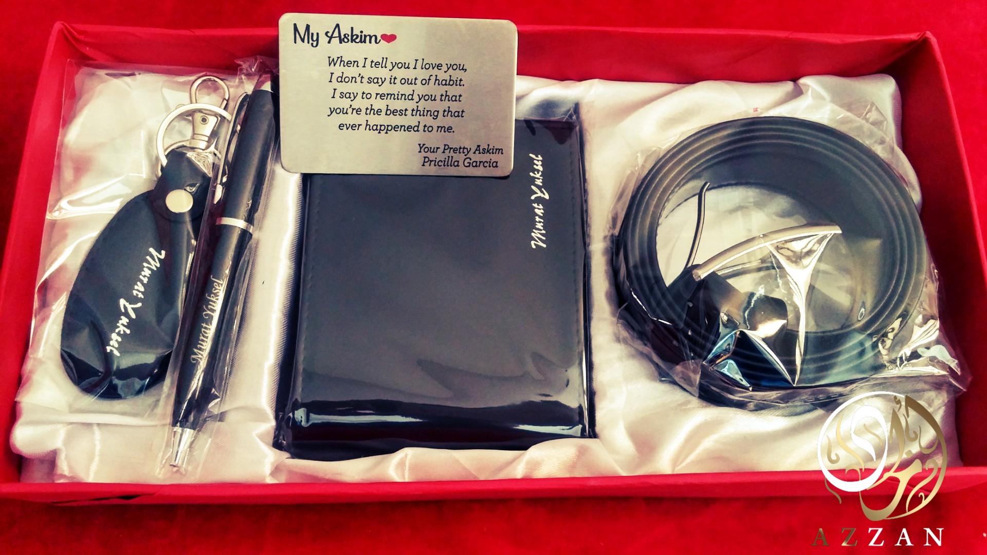 Azzan Facebook ad: This leather wallet set can be personalized with…