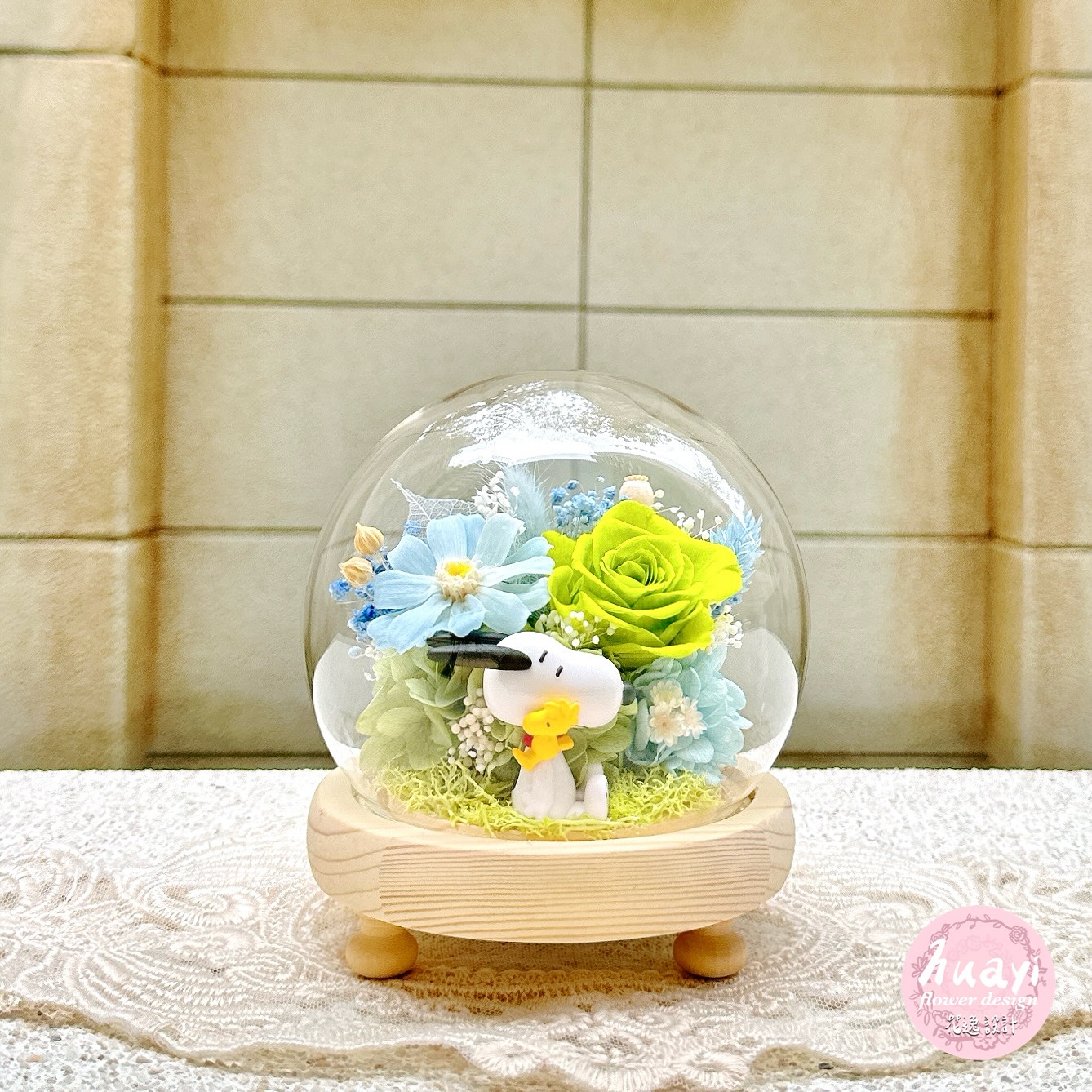 花逸設計/永生花/乾燥花/手作飾品Flower design Facebook ad: 客訂-史努比&糊塗塔客永生花夜燈玻璃盅