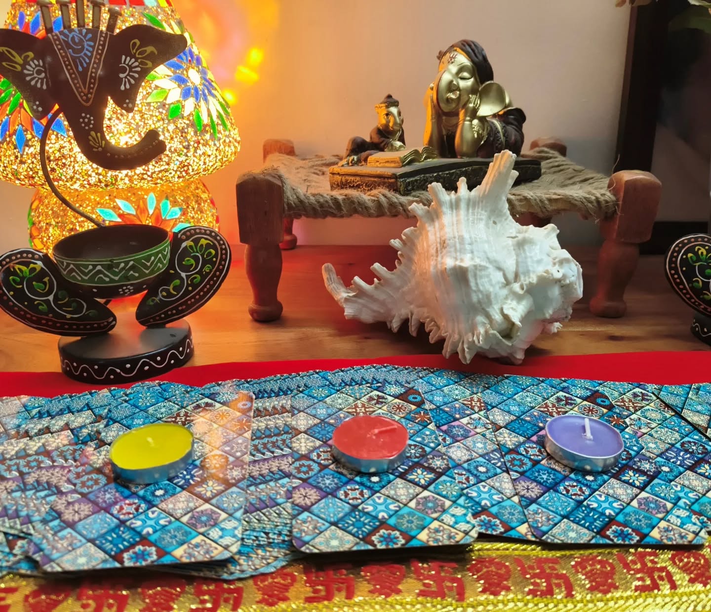SoulTraces Facebook ad: Weekly Tarot Reading