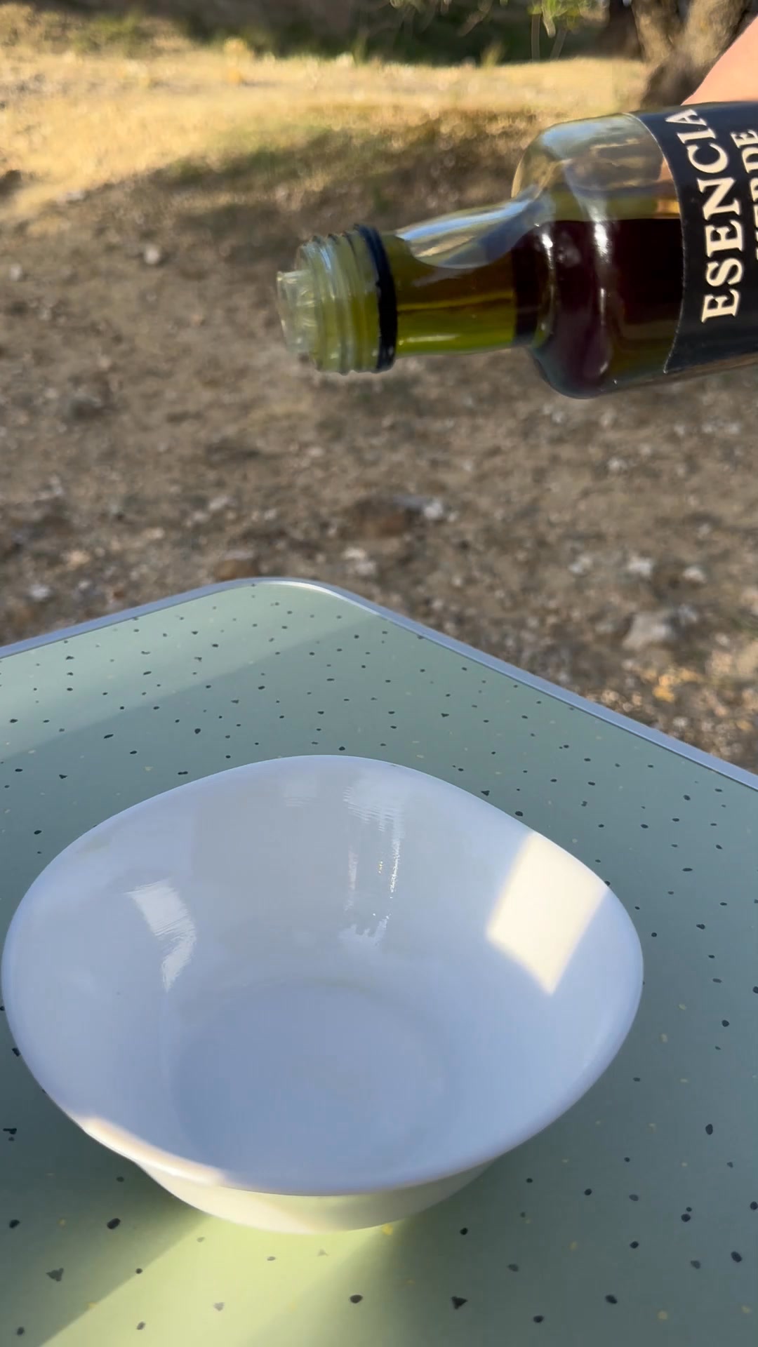 Esencia Verde - AOVE de Jaén Facebook ad: El mejor Aceite de Jaén a domicilio