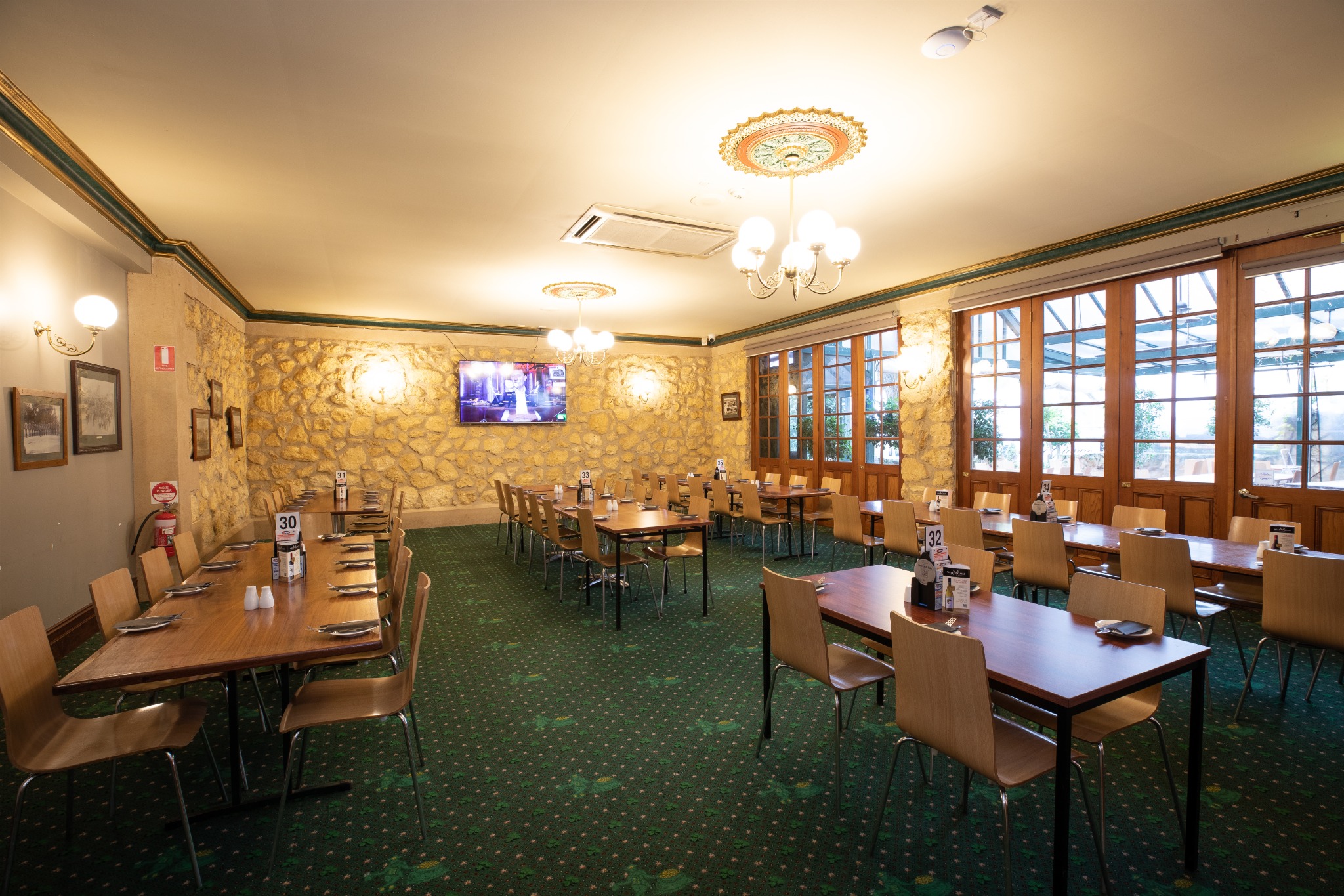 Naracoorte Hotel Facebook ad from May 6, 2026