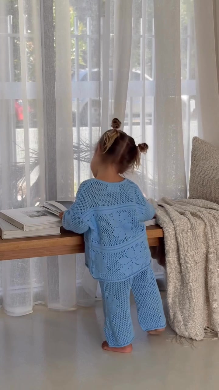 Noni the label Facebook ad: INDIA CROCHET TOP - AZURE