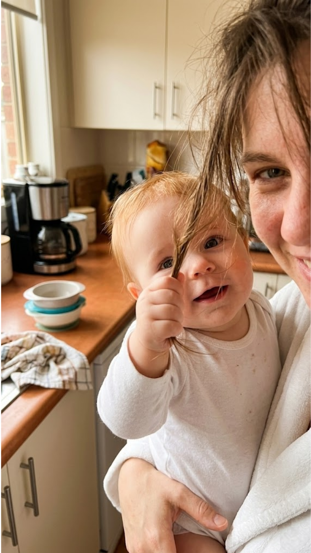 Lisa Thompson Facebook ad: If postpartum hairloss is killing you