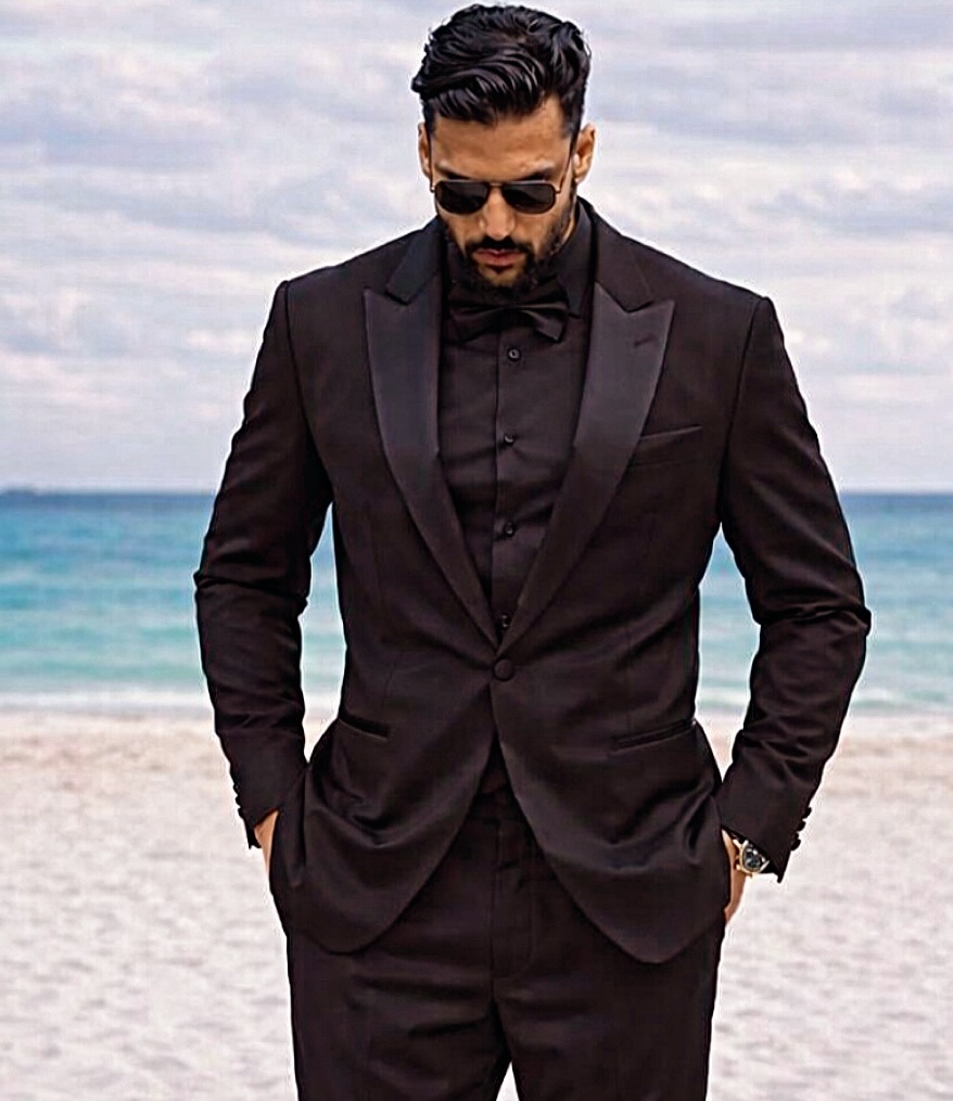 kickboxing_hypergamy Facebook ad: Motherf**kin ~dapper~ gabru