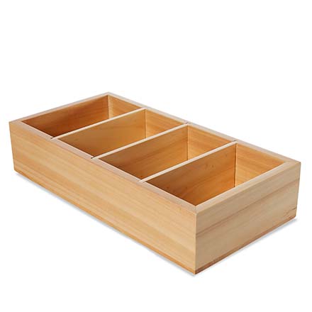 Selefina Spices Facebook ad: Your spice cabinet called-it’s ready for an upgrade!