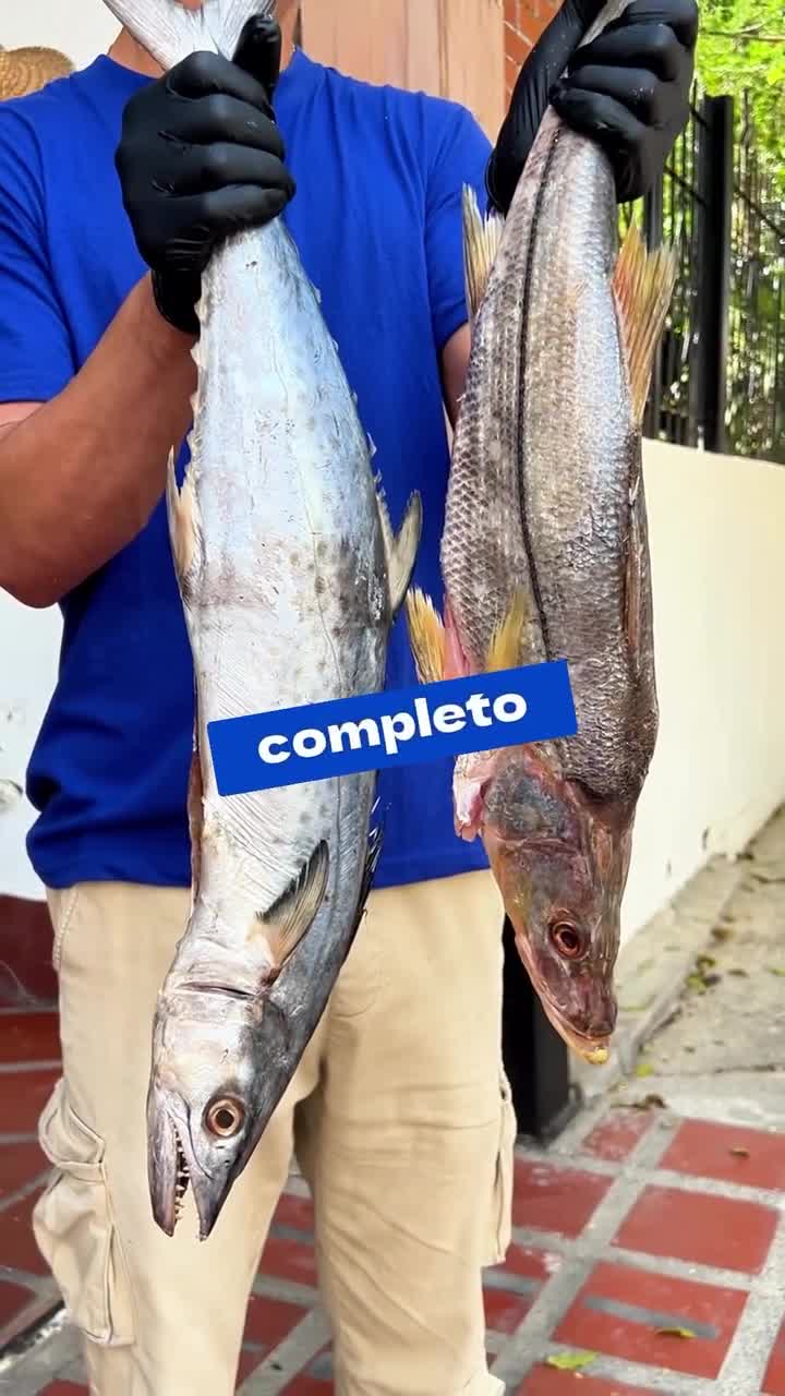 Chichi Market Facebook ad: ACOMPÁÑAME A FILETEAR ESTE RÓBALO