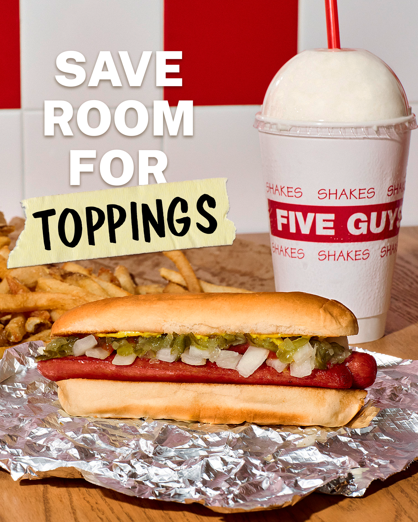Five Guys Facebook ad: Assemble your perfect dog
