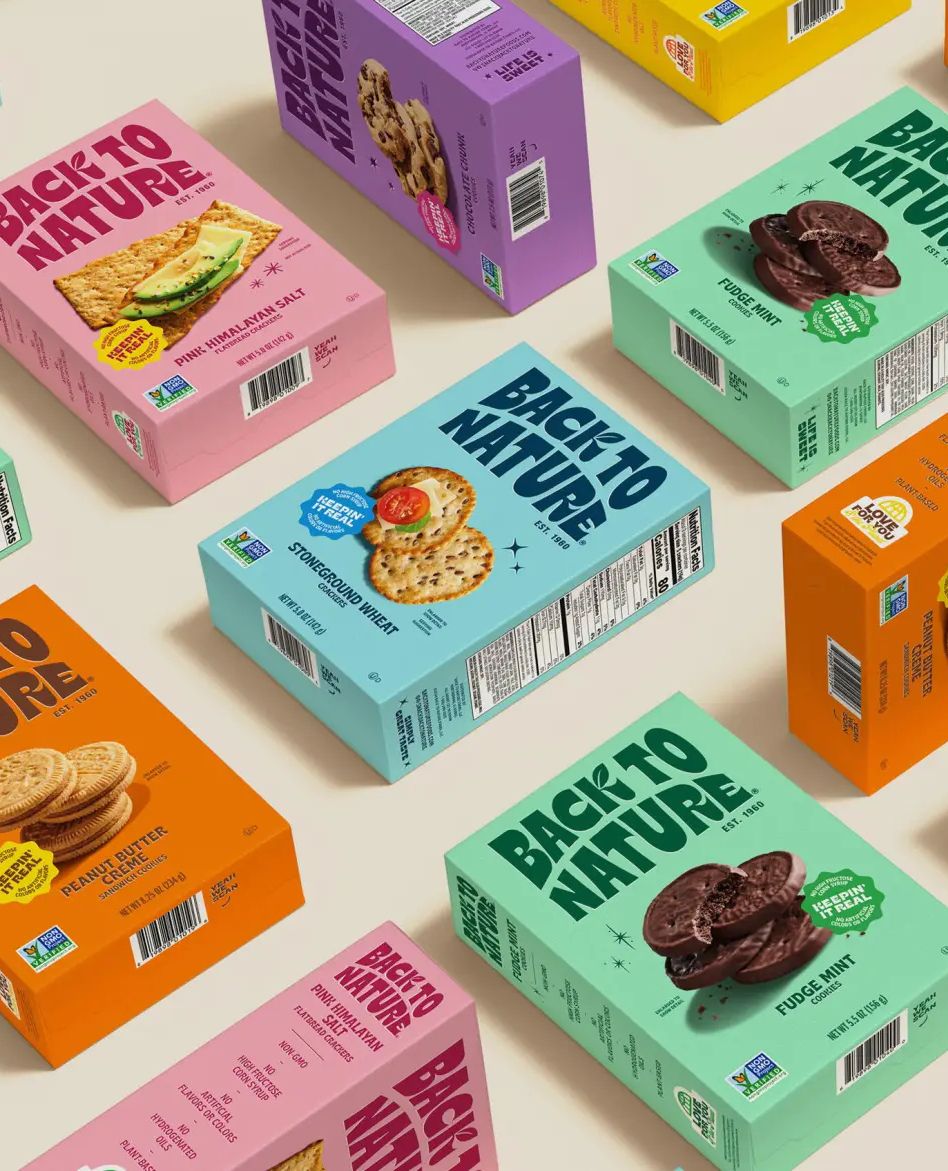 Zay Branding Facebook ad: Your product deserves packaging that speaks luxury.
