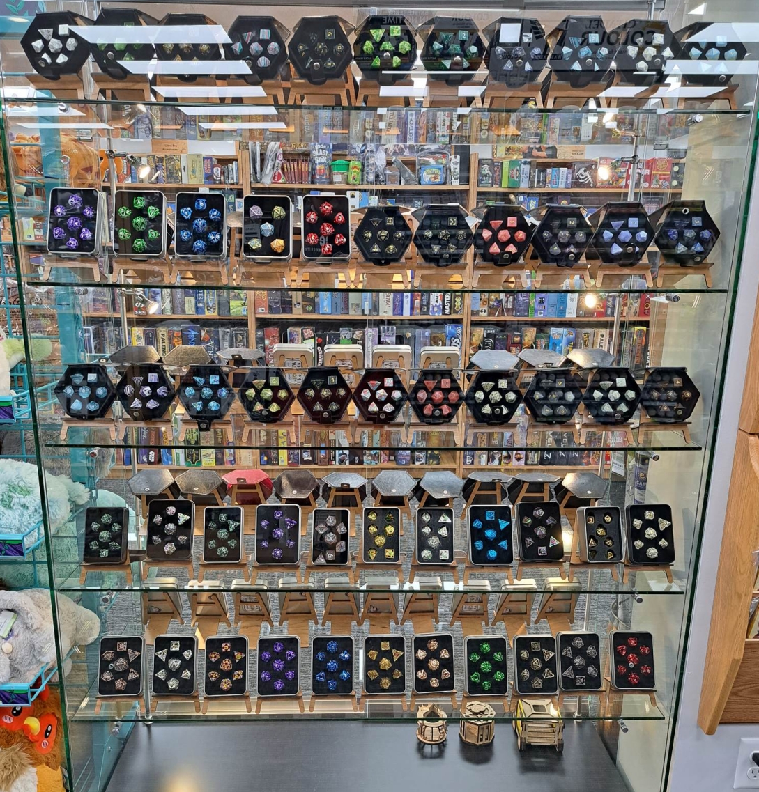 Dicemate Facebook ad: DICE SET