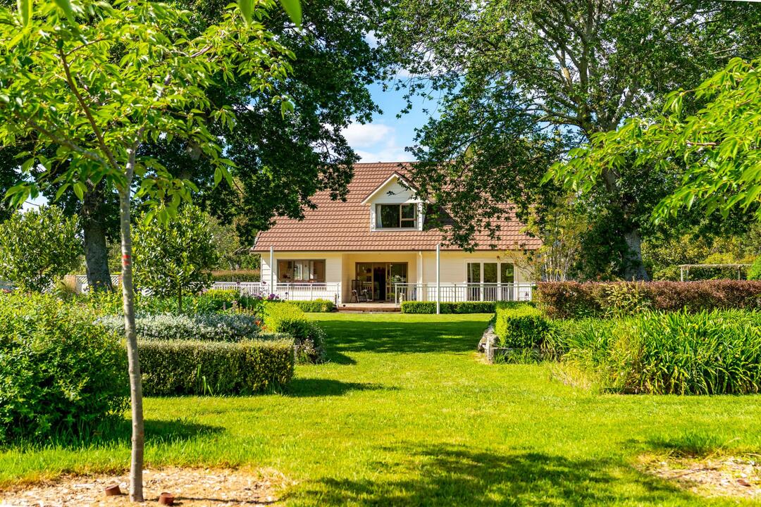 Bayleys Real Estate Facebook ad
