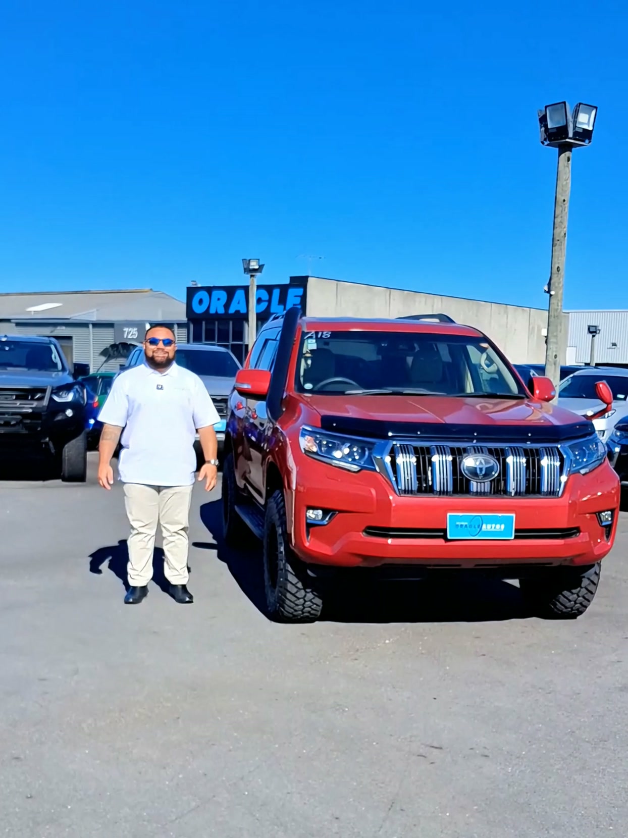 Oracle Autos Ltd Facebook ad: WANT TO DRIVE THIS PRADO?