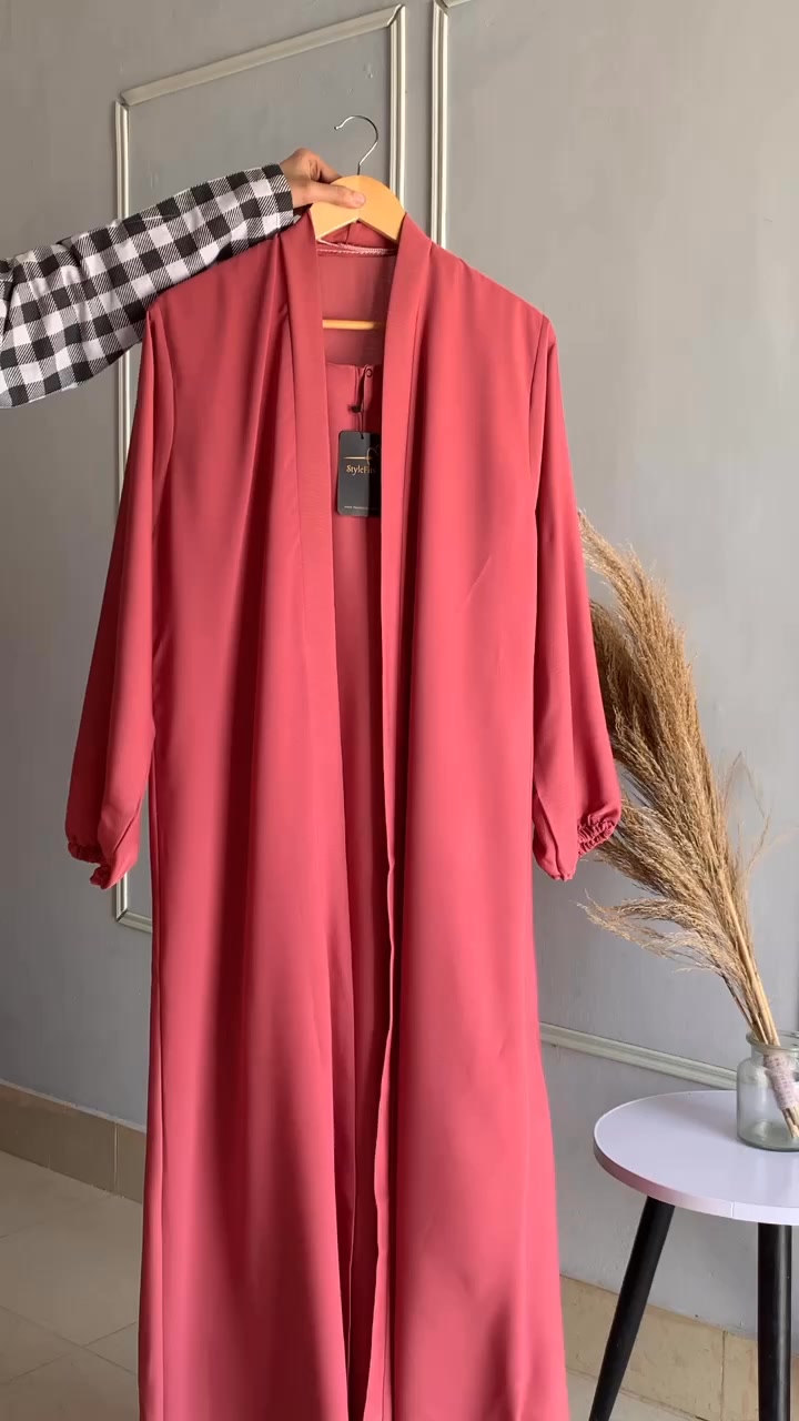 Stylefits Facebook ad: Customer reviews( )