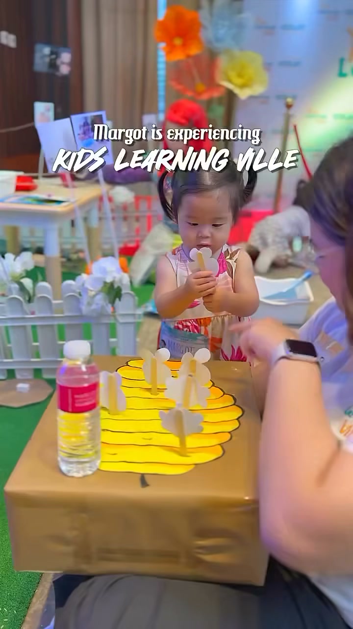 Kids Learning Ville Facebook ad: Set Your Child Up for Success