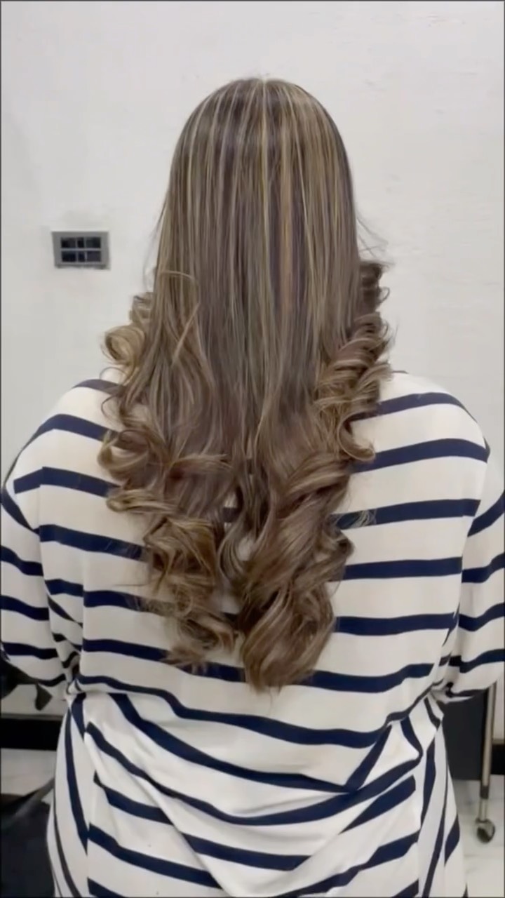 Lavish Hair & Beauty Salon Facebook ad