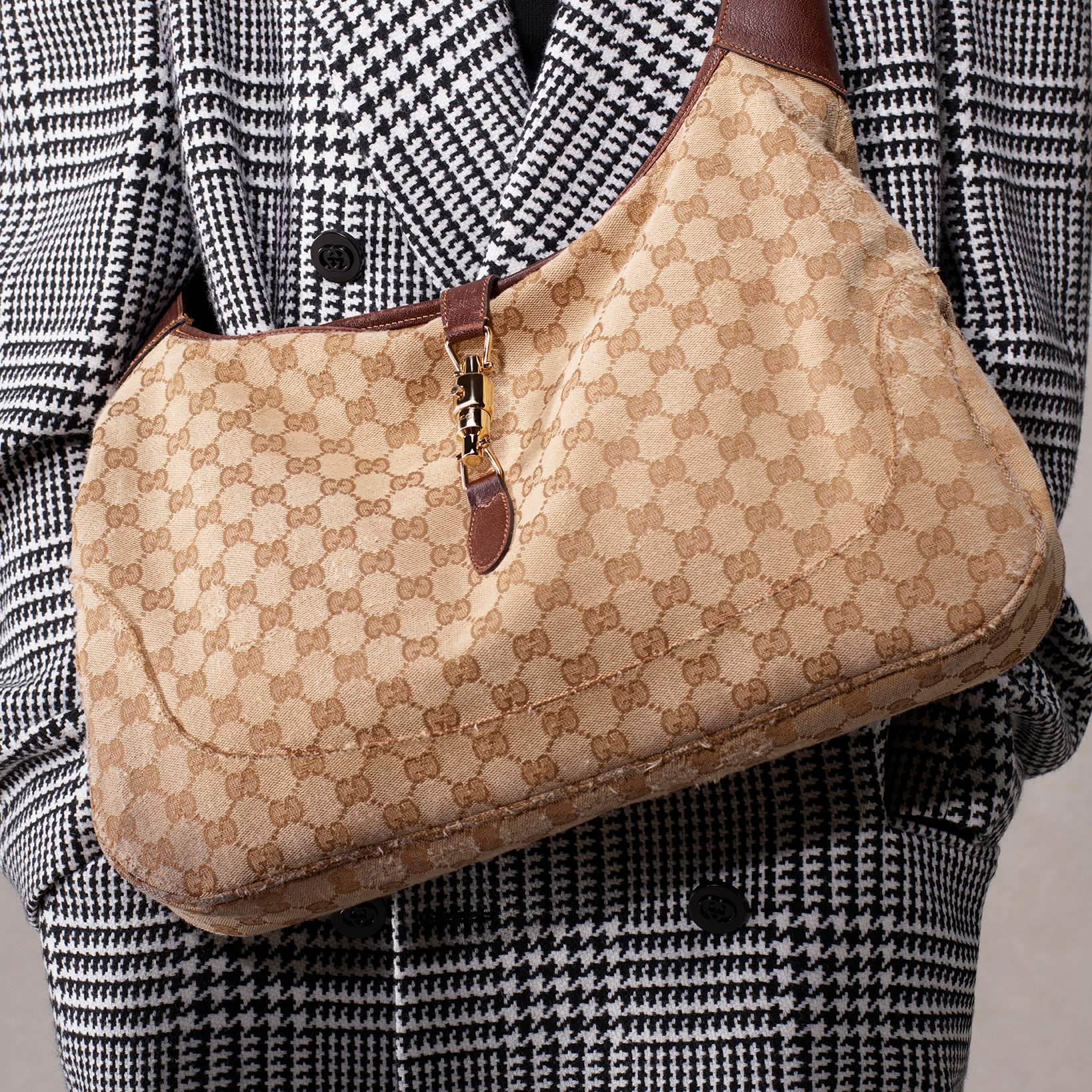 Gucci Facebook ad