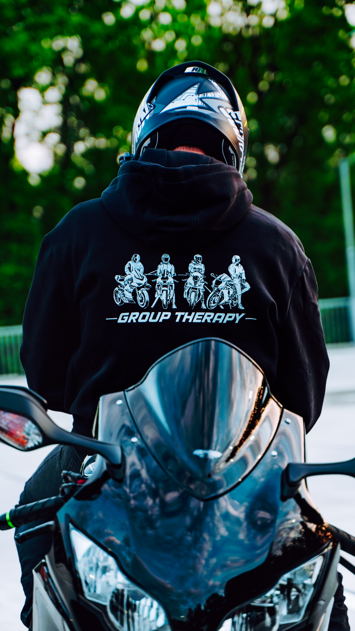 Fast Lane Customz Facebook ad: Therapy, but better.