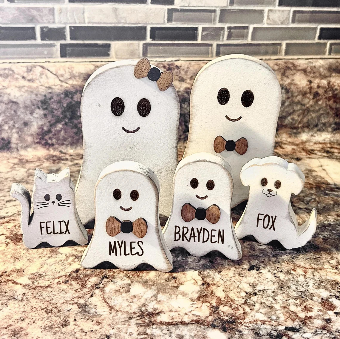 Provcustom personalized  gifts store Facebook ad