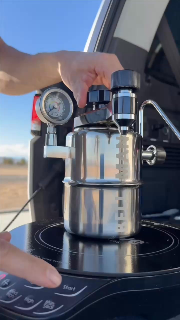 Alternative Brewing Facebook ad: Make Barista Coffee Anywhere