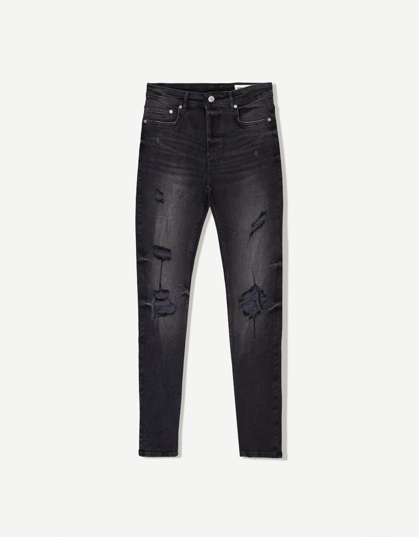 Bershka Facebook ad