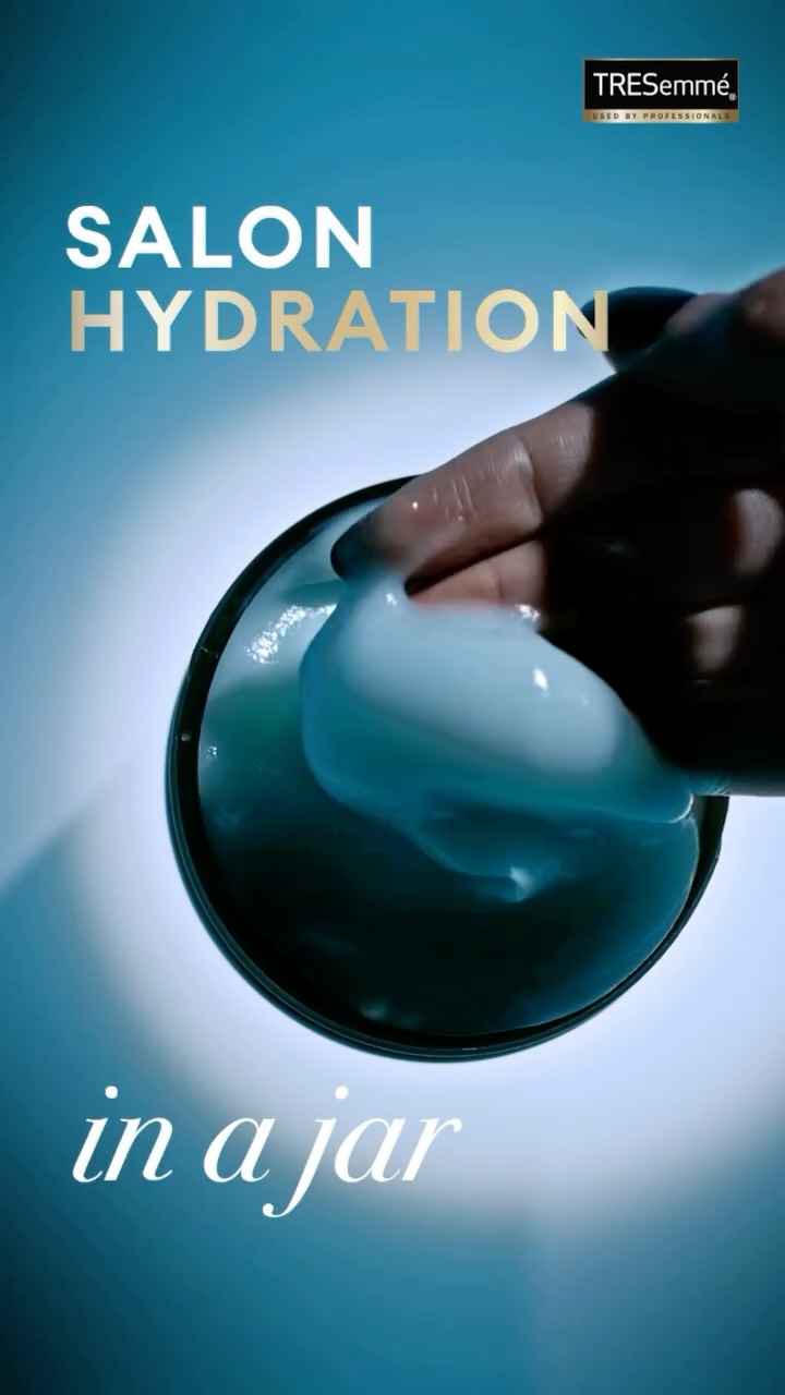 TRESemmé Facebook ad: Salon-grade hydration treatment, now in a jar.