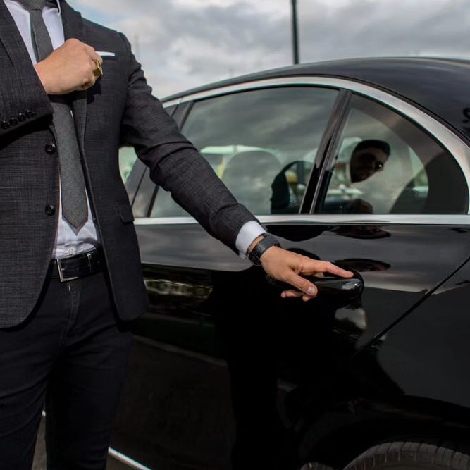 Luxury Transport Group Facebook ad