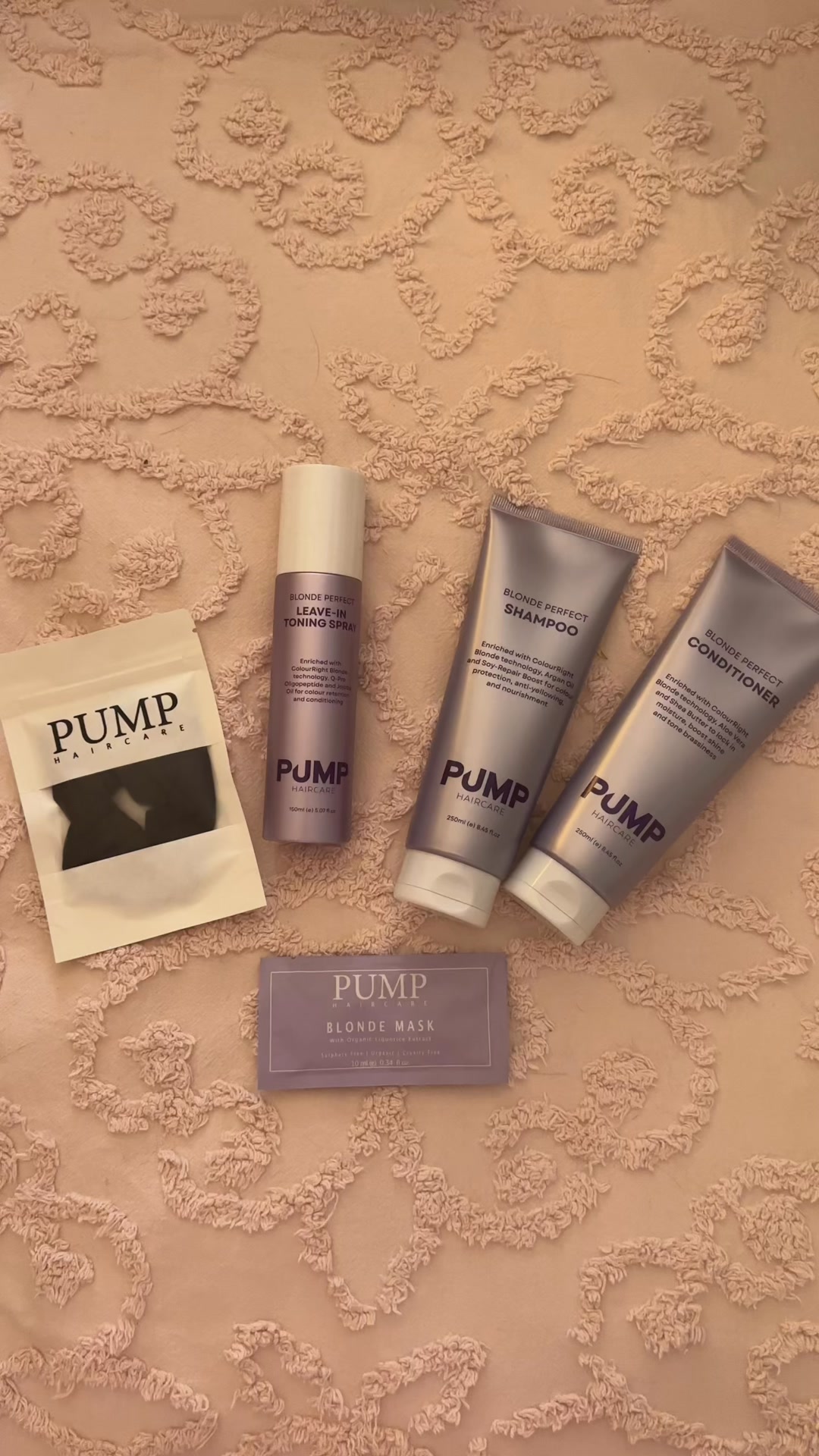 Pump Haircare Facebook ad: Perfect Blonde. Perfect bounce