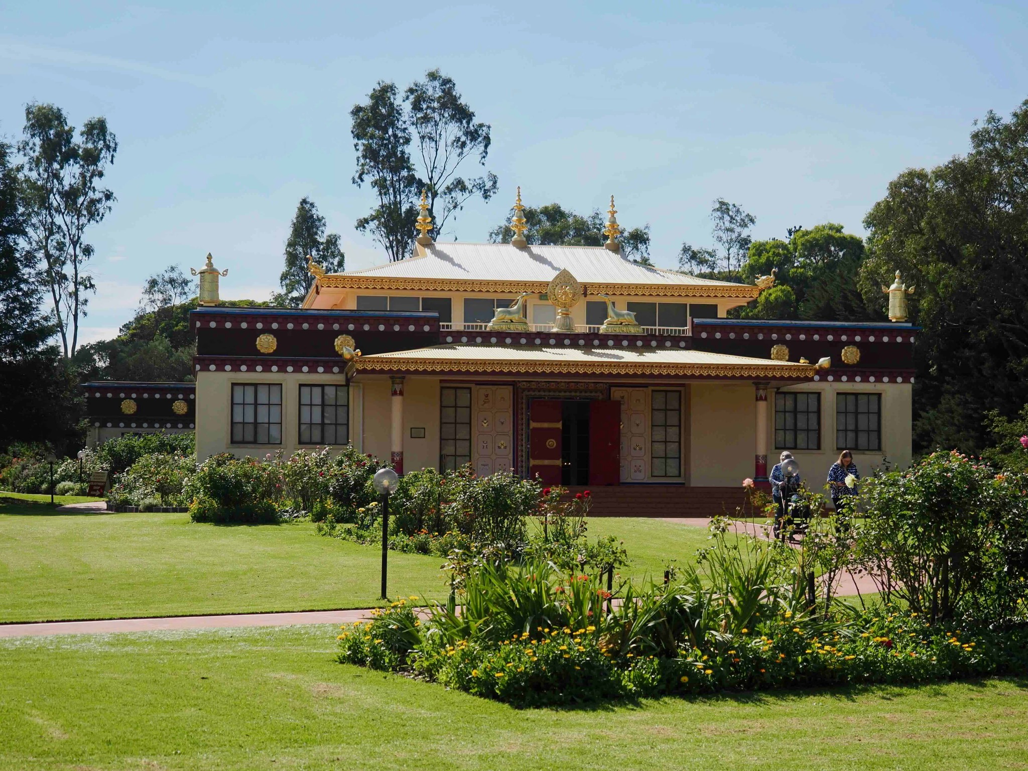 Tibetan Buddhist Society Facebook ad: THE INTERNAL WORLD OF THE MIND