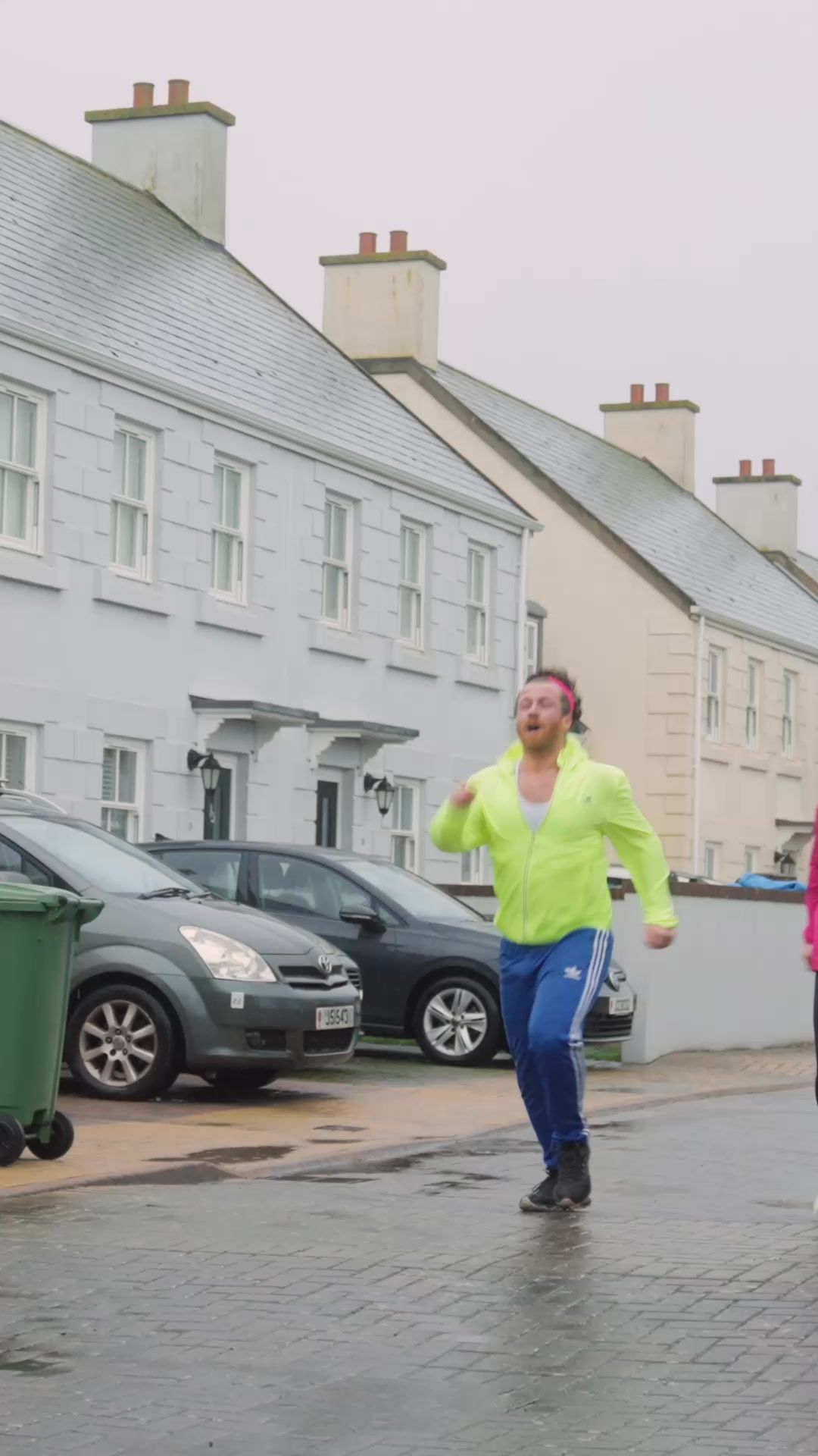 Jersey Electricity Facebook ad: Jogging essentials
