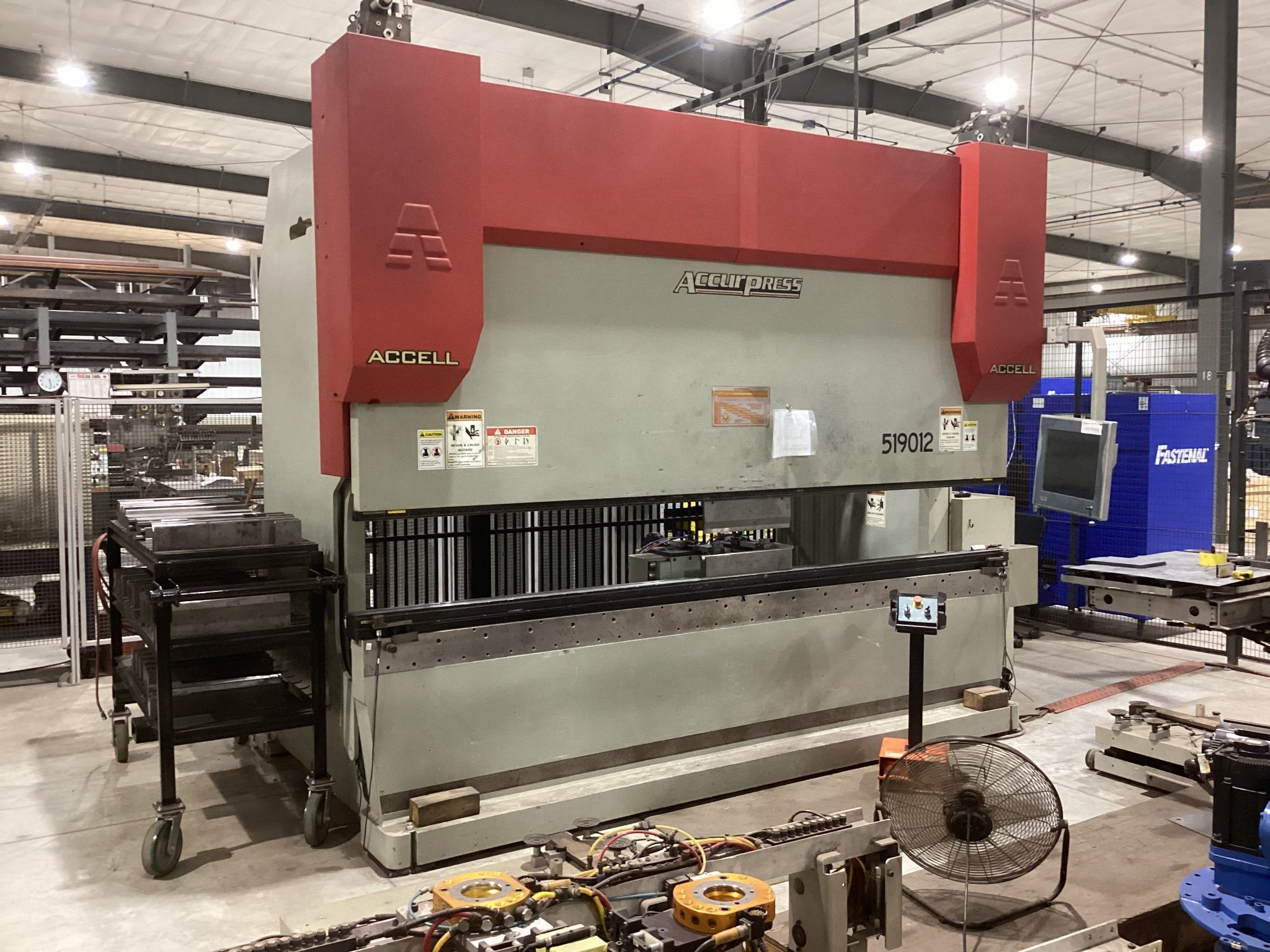 Gary Hohl Facebook ad: 2011 Accurpress Accell 190 ton x 12ft brake, 8 axis…