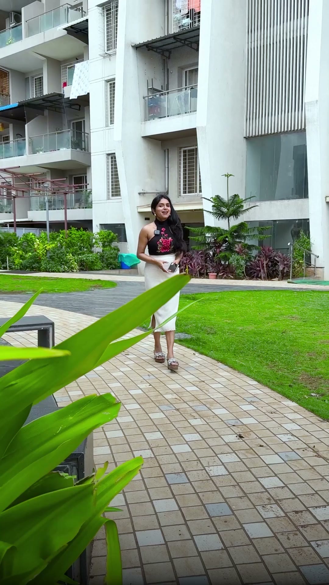 Kundan Spaces Facebook ad: Live in the Heart of Pune